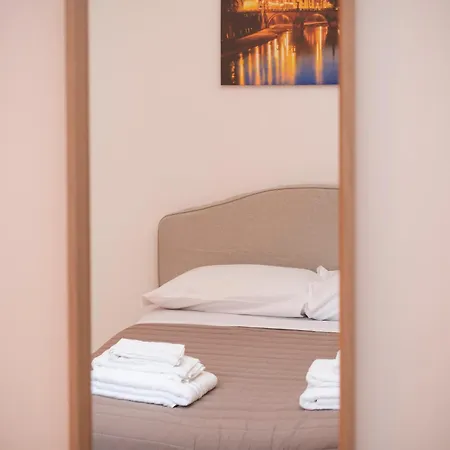 Lux Of The Vatican מלון דירות 3*