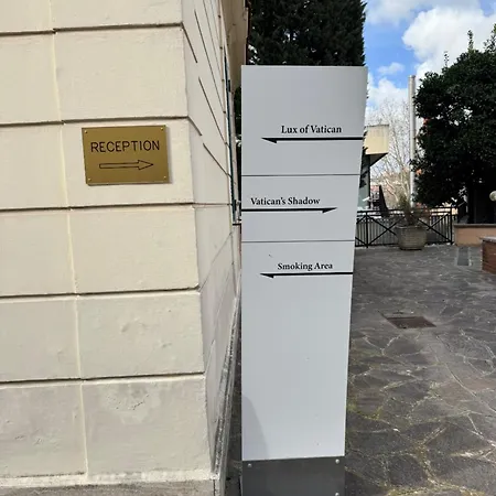 アパートホテル Lux Of The Vatican